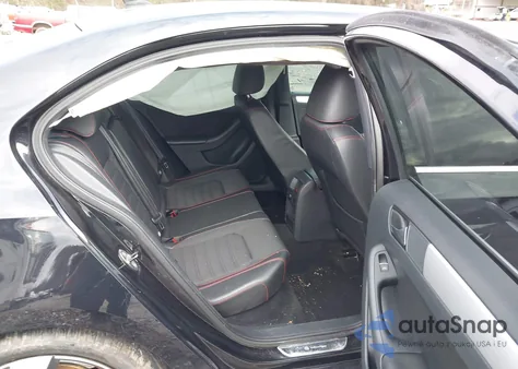 2014 Volkswagen Jetta Gli z USA, uszkodzony, nr VIN 3VW4S7AJXEM359000